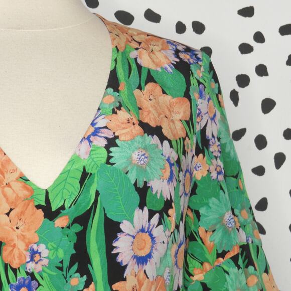 Sandro Green Floral Print V-Neck Eudelin Silk Romper - Picture 3 of 13